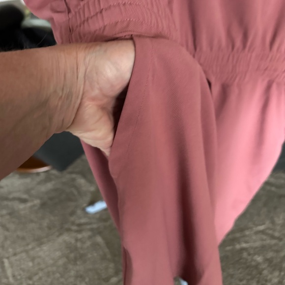 32 degrees NWT pink lightweight short sleeve Dress with necklace. XL - Picture 3 of 9